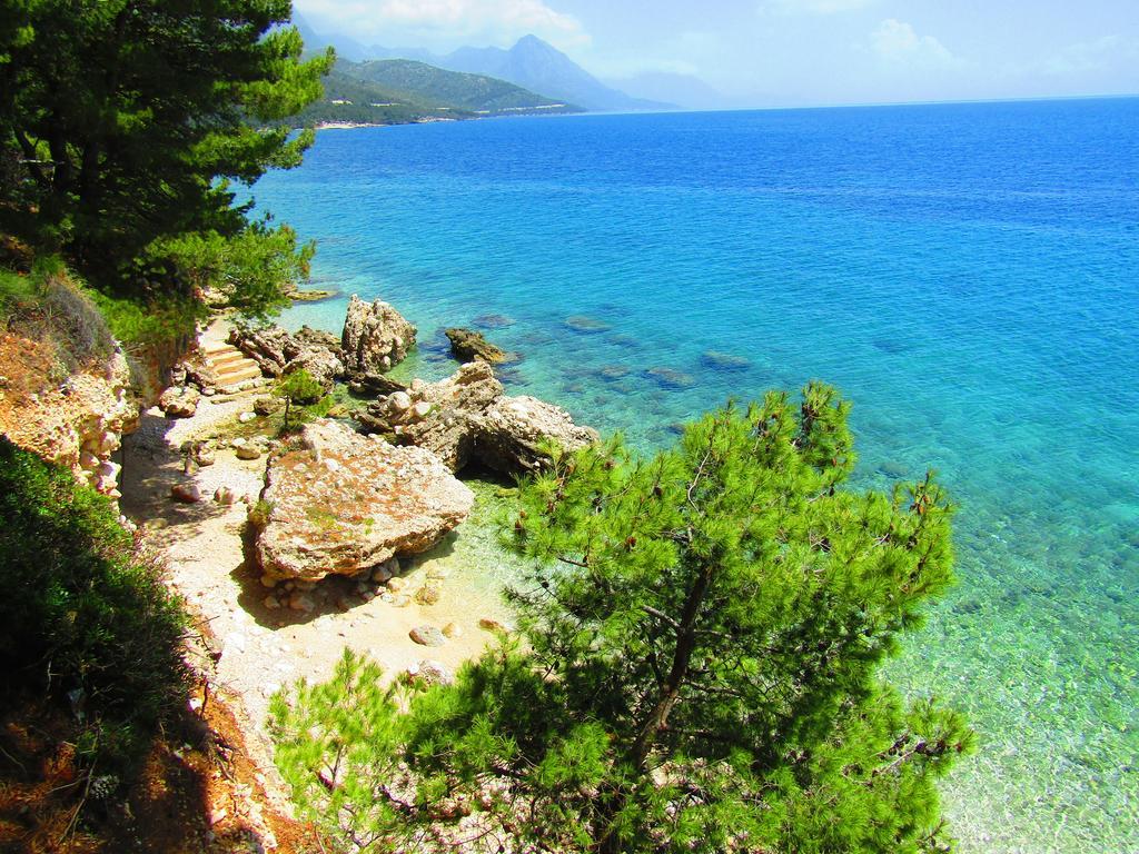 Victoria Cottage Camping Dole Blato  エクステリア 写真